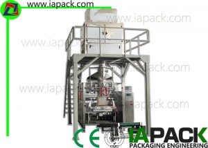 0.6MPa 4.5KW baliace stroje na balenie ryžových vreciek automatický PLC servosystém